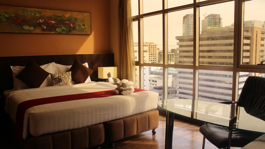 Ramada by Wyndham Manila Central