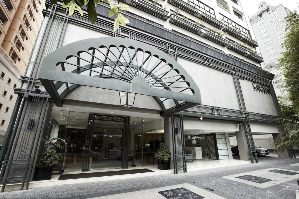 Cape House Serviced Apartments Bangkok