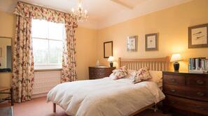 Egyptian cotton sheets, premium bedding, individually decorated
