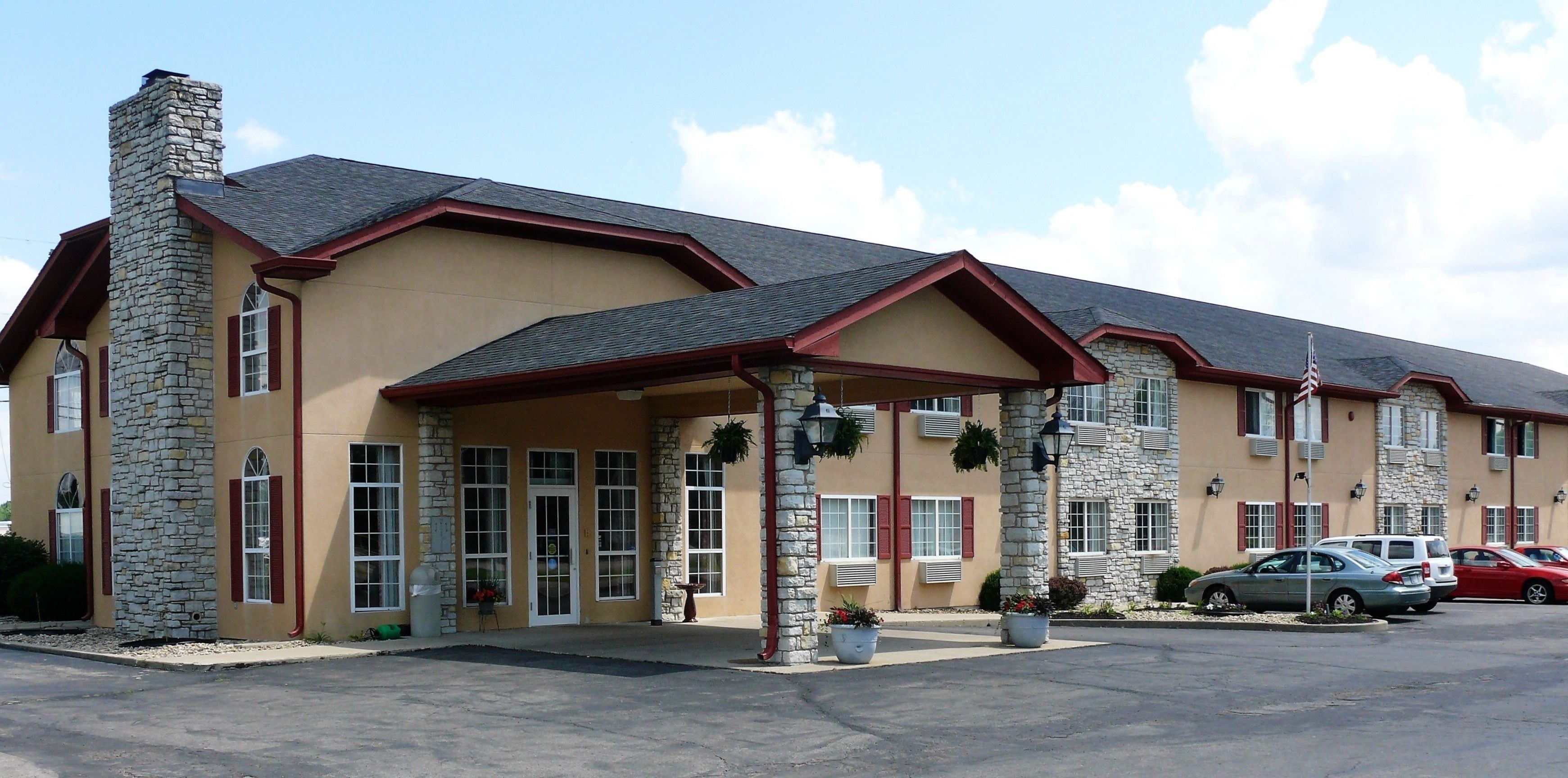 The Woodridge Inn in Connersville, United States