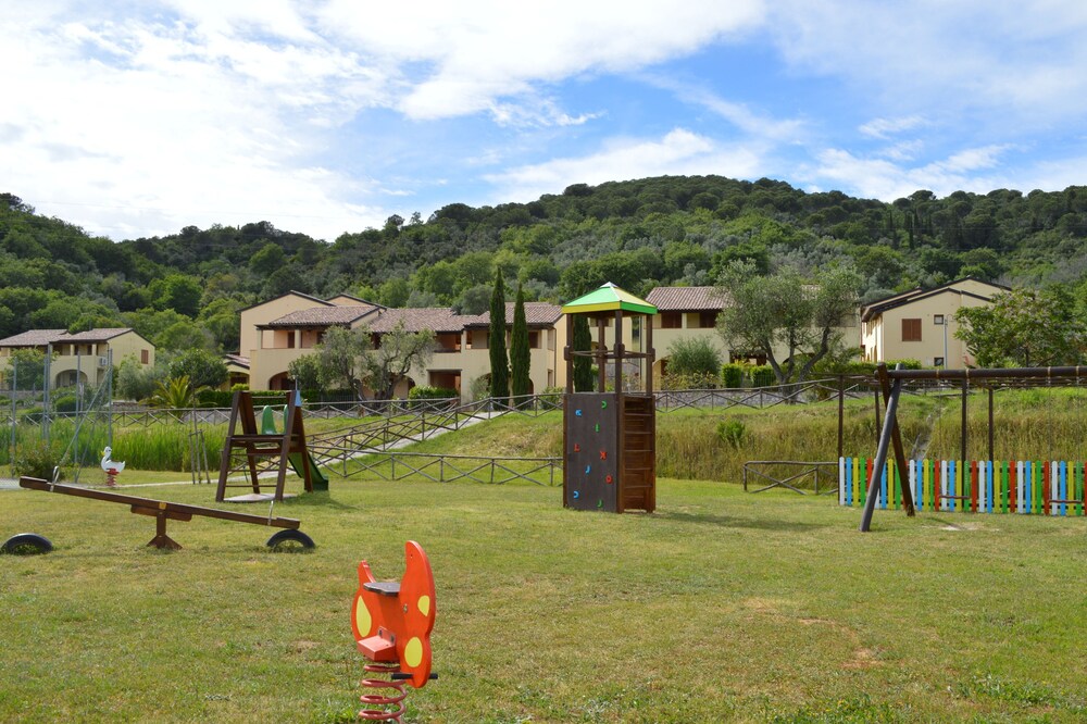 Photo - Le Corti Di Montepitti