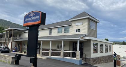 Howard Johnson by Wyndham Lake George