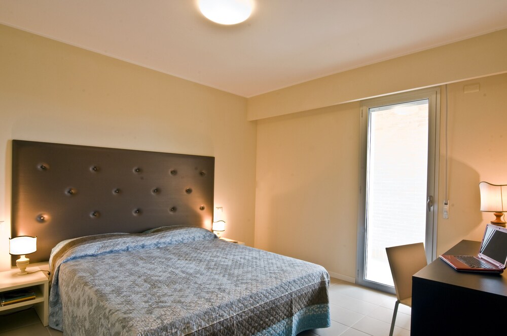 Photo - City Residence