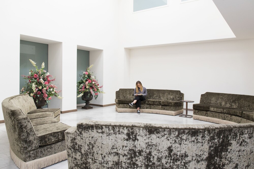 Photo - City Residence