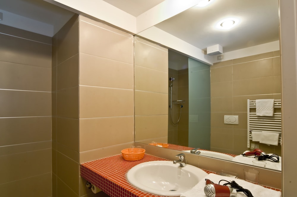 Photo - City Residence