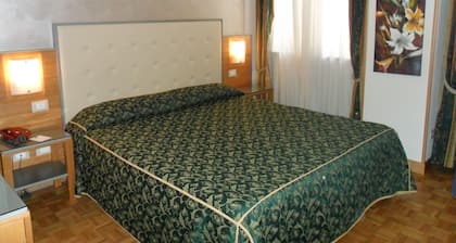 Hotel Riviera