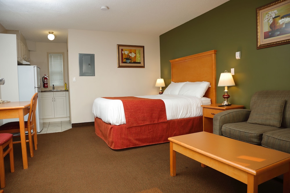 Chateau Motel, Edmonton CA 75 Room Prices & Reviews Travelocity