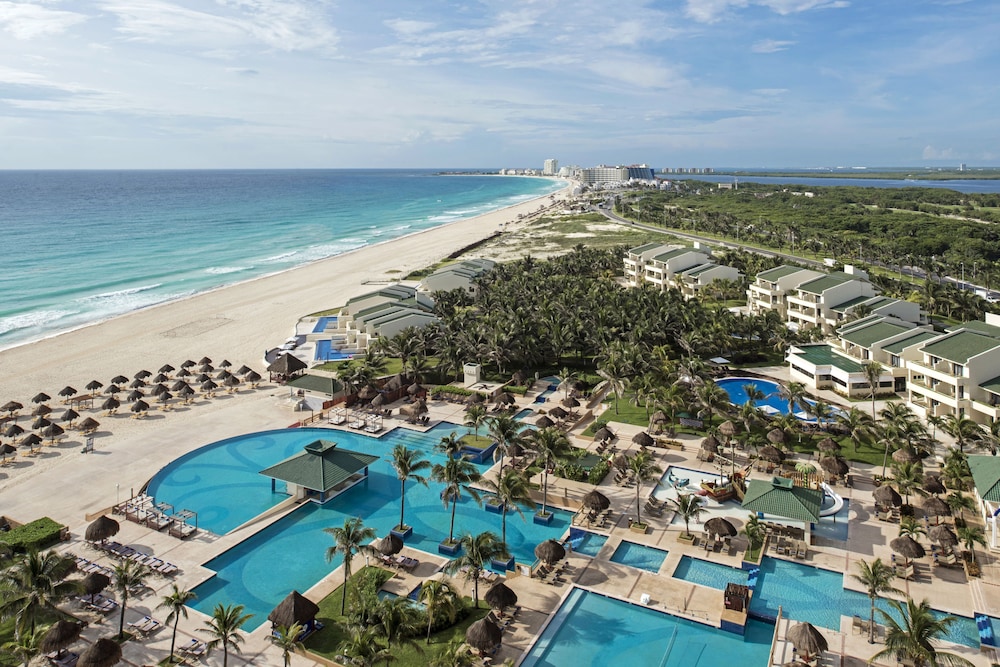 Exterior, Iberostar Selection Cancun All Inclusive