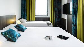 Premium bedding, in-room safe, desk, blackout curtains