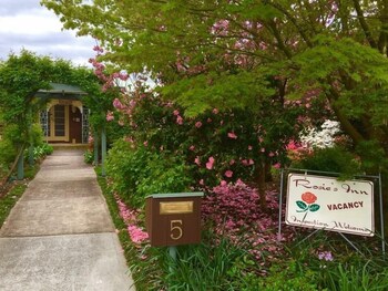 Rosie’s Inn Tasmania Australia