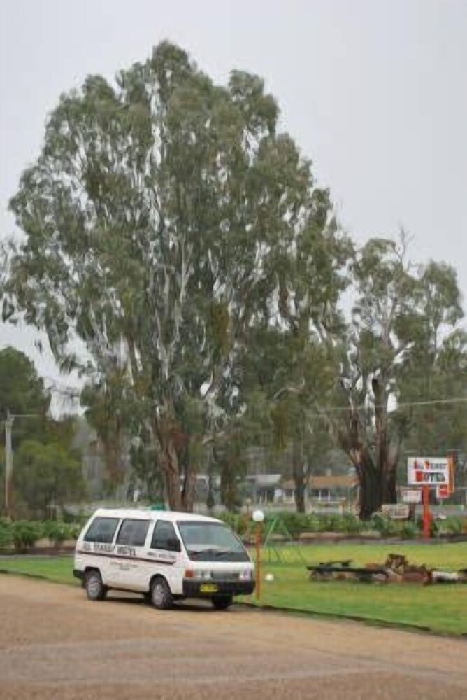 All Transit Motel