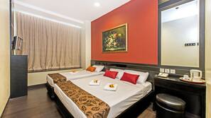 In-room safe, iron/ironing board, free WiFi