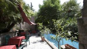 Piscina all'aperto
