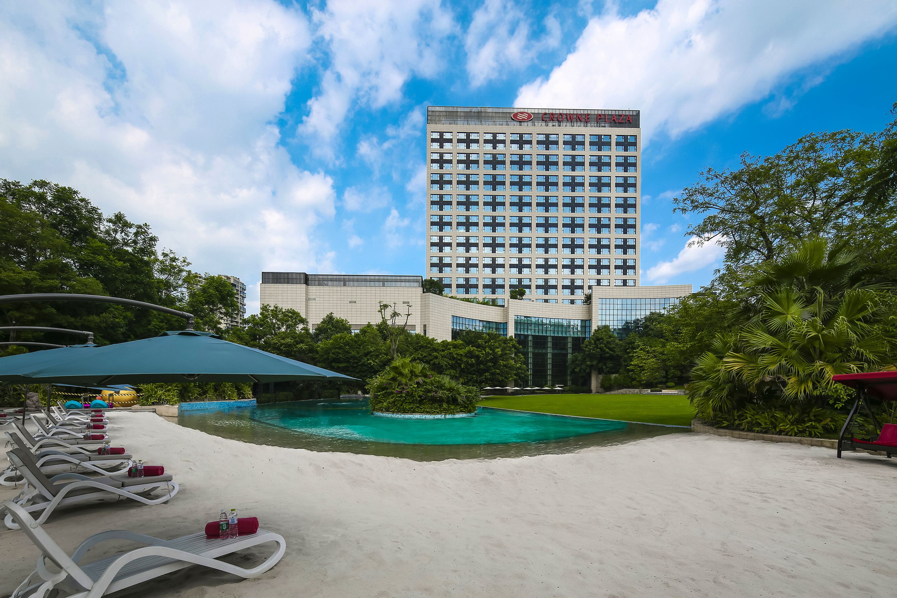 Crowne Plaza Chengdu Panda Garden in Chengdu, China
