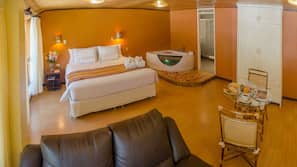 Roupas de cama premium, frigobar, cofres nos quartos, Wi-Fi de cortesia