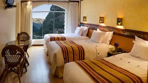 Roupas de cama premium, frigobar, cofres nos quartos, Wi-Fi de cortesia