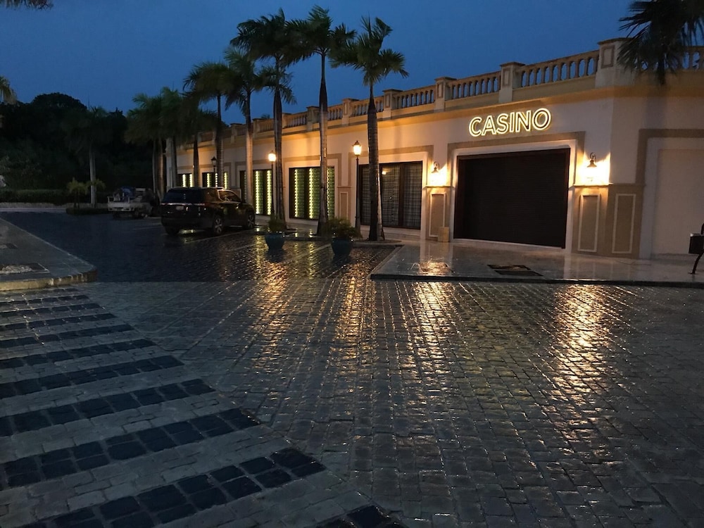 Sports Illustrated Resorts Marina & Villas Cap Cana AllInclusive in