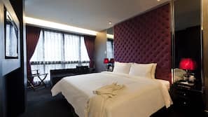 In-room safe, desk, blackout drapes, soundproofing
