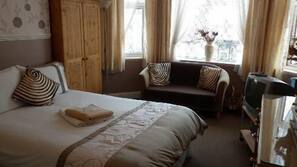 Iron/ironing board, WiFi
