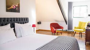 Surmatelas, coffre-forts dans les chambres, ameublement personnalisé