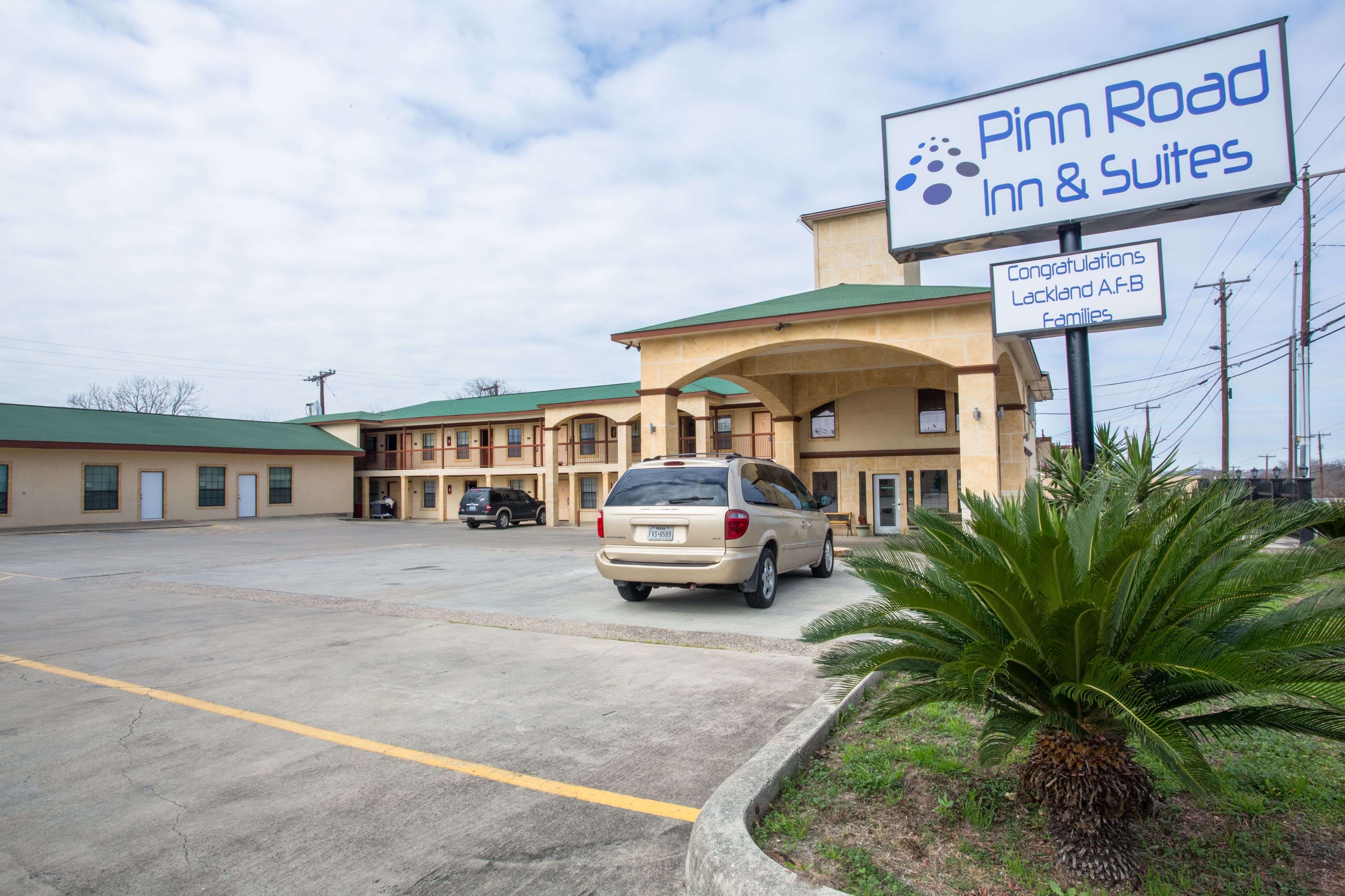 Pinn Road Inn and Suites in San Antonio, United States
