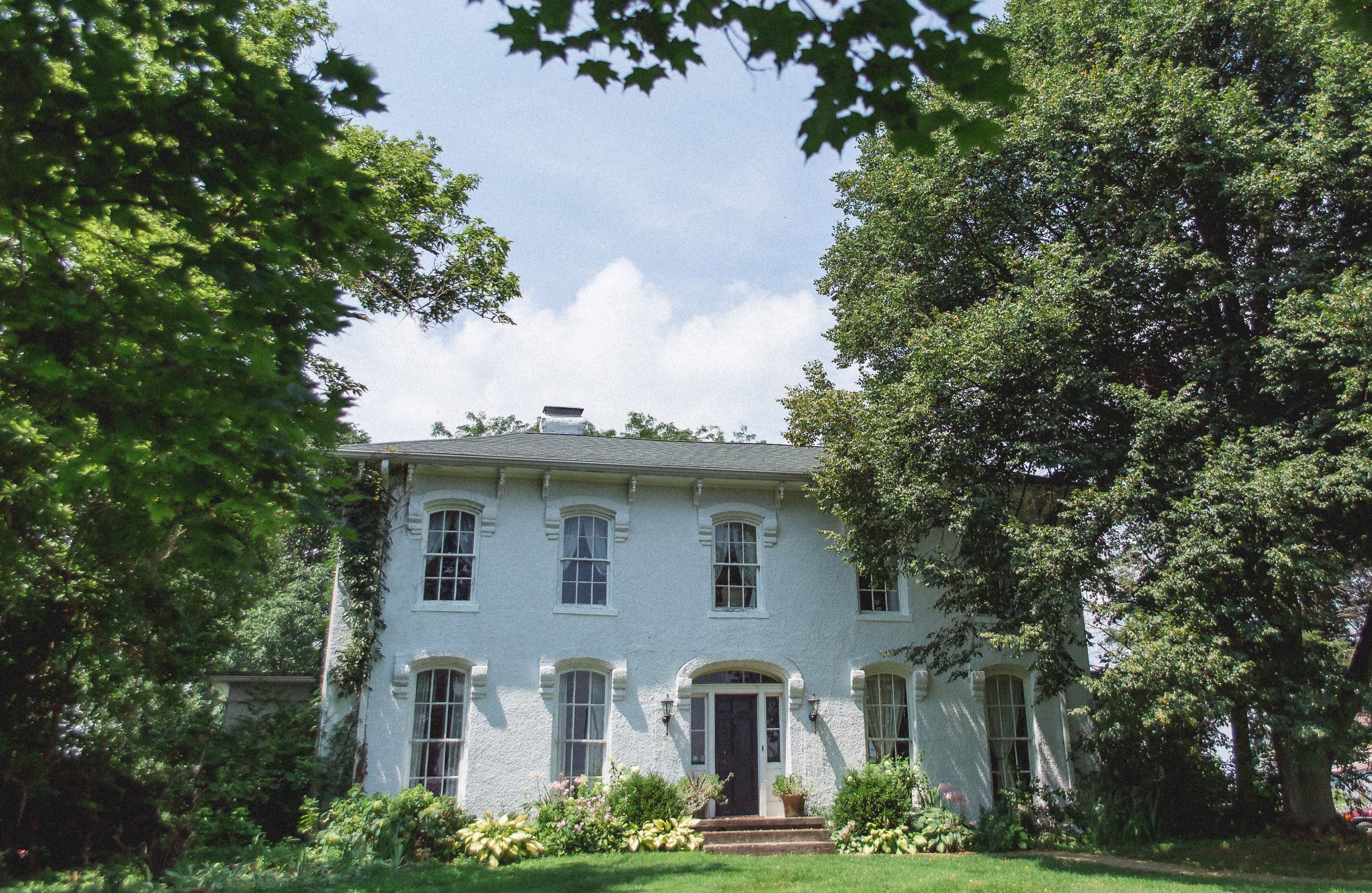 Orchard House Bed and Breakfast in Granville, United States