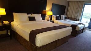 In-room safe, desk, iron/ironing board, free WiFi