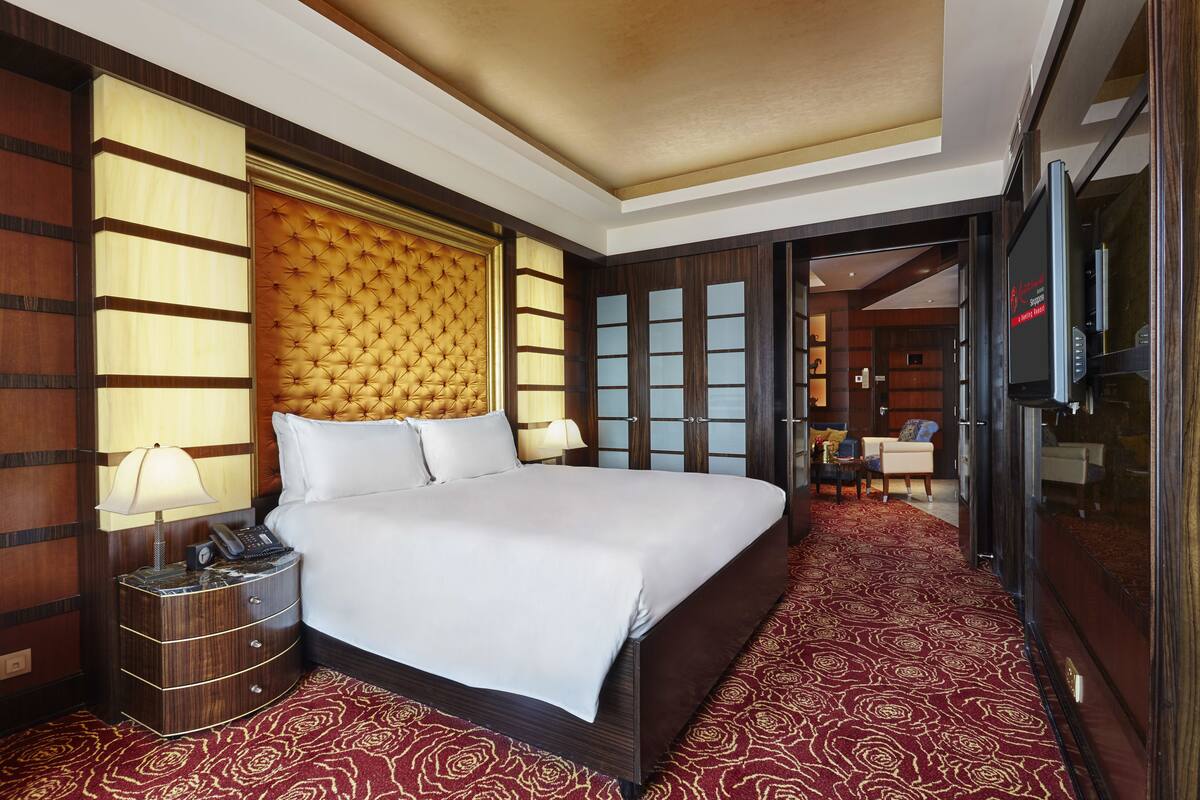 Resorts World Sentosa Crockfords Tower In Singapore Expedia