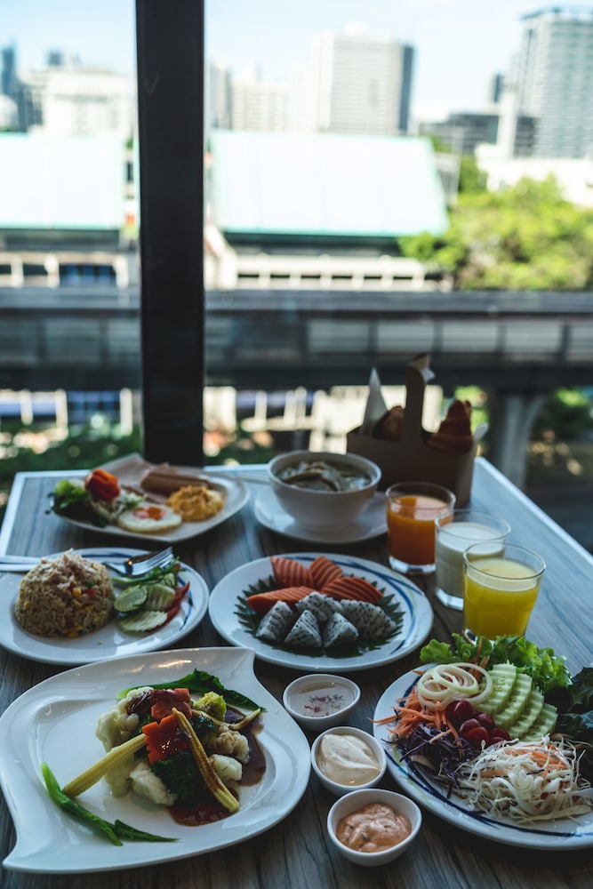 Holiday Inn Express Bangkok Siam An Ihg Hotel In Bangkok Best Rates Deals On Orbitz Holiday Inn Express Bangkok Siam An Ihg Hotel In Bangkok Best Rates Deals On Orbitz