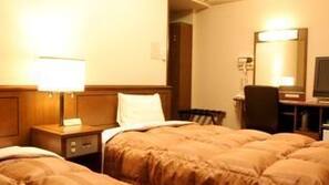 In-room safe, iron/ironing board, free WiFi