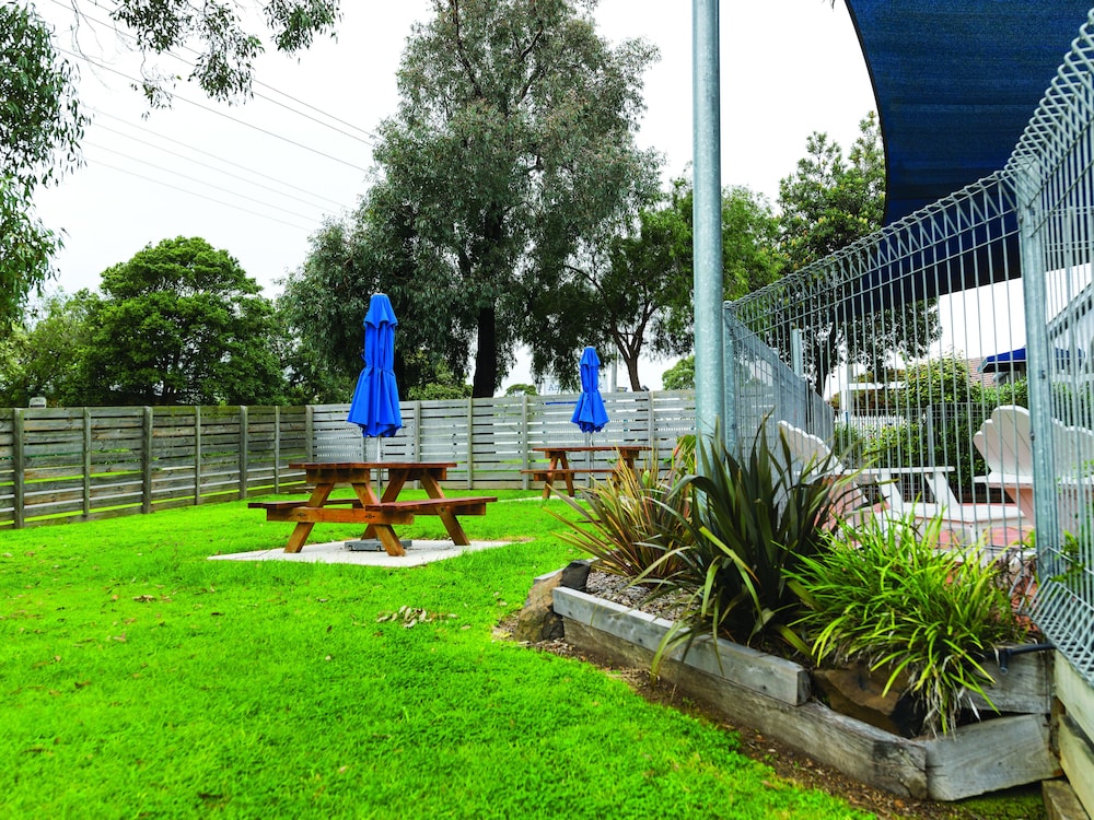 Amaroo Holiday Park