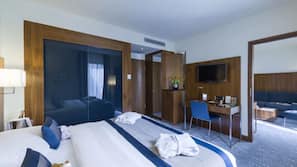 In-room safe, desk, blackout curtains, free WiFi