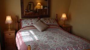 Free WiFi, linens