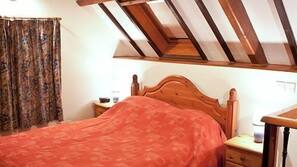 Individually decorated, iron/ironing board, free WiFi