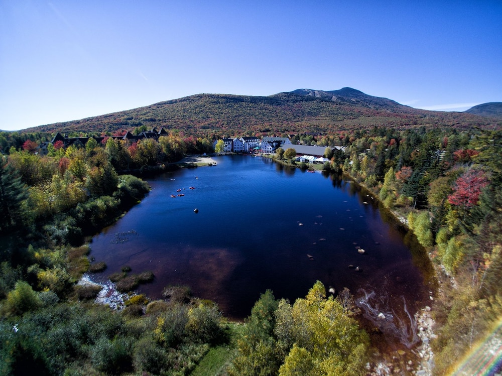 Snowy Owl Inn And Resort