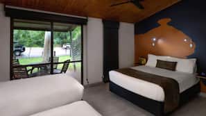 1 bedroom, linens