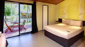 1 bedroom, linens