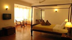 Minibar, in-room safe, desk, rollaway beds