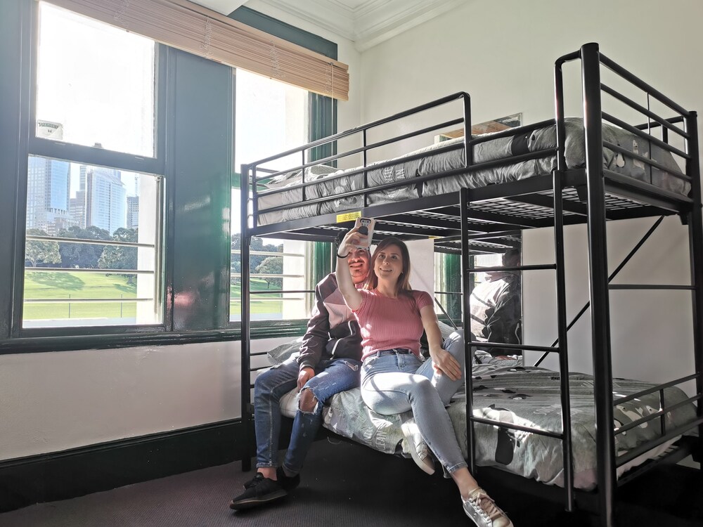 Elephant Backpacker Sydney - Hostel