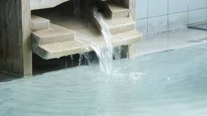 Pool waterfall