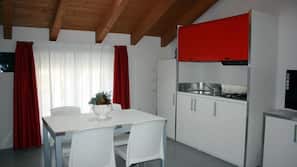 Eetruimte in kamer