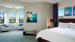 Down duvet, in-room safe, laptop workspace, iron/ironing board
