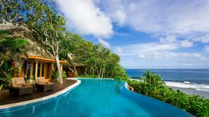 2 outdoor pools, pool umbrellas, pool loungers