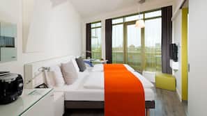 Premium bedding, in-room safe, desk, blackout curtains