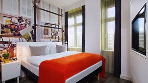 Premium bedding, in-room safe, desk, blackout curtains