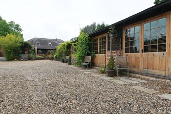 Tonge Barn Reviews Photos Rates Ebookers Com
