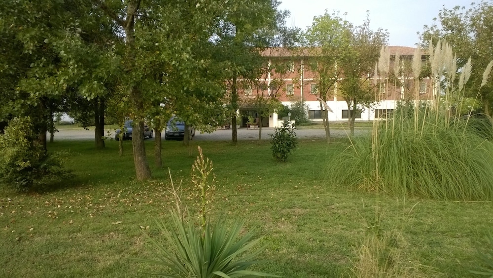 Hotel San Vitale in Medicina, Italy