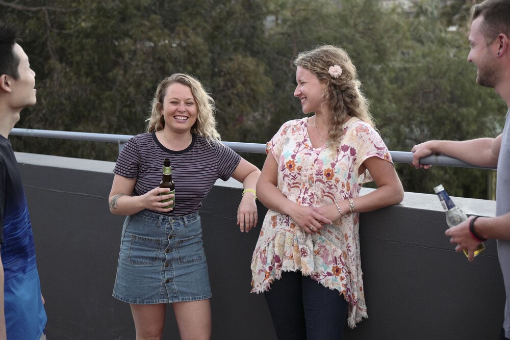 Sydney Beachouse YHA - Backpacker