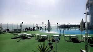 Outdoor pool, pool umbrellas