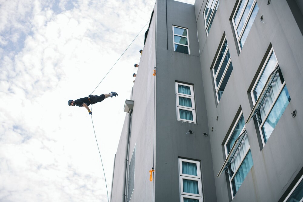 Urban Central Accommodation - Hostel